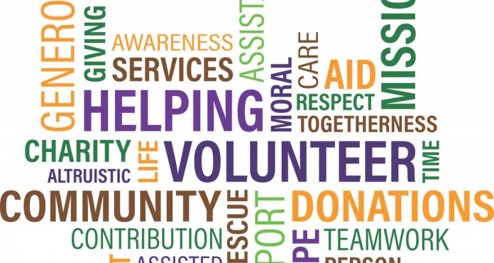 Nuvola di parole chiave sul volontariato e altruismo.